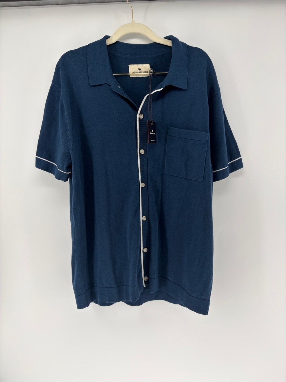 NWT The Normal Brand Robles Knit Button-Down Short-Sleeve White Piping/Trim L